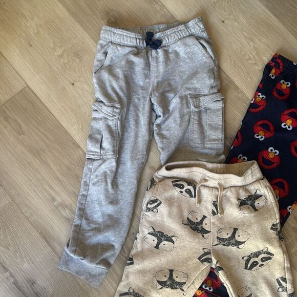 Carter’s, Elmo, Falls Creek Sweatpants Bundle Lot Lounge Sleep Size 5T - Picture 4 of 7
